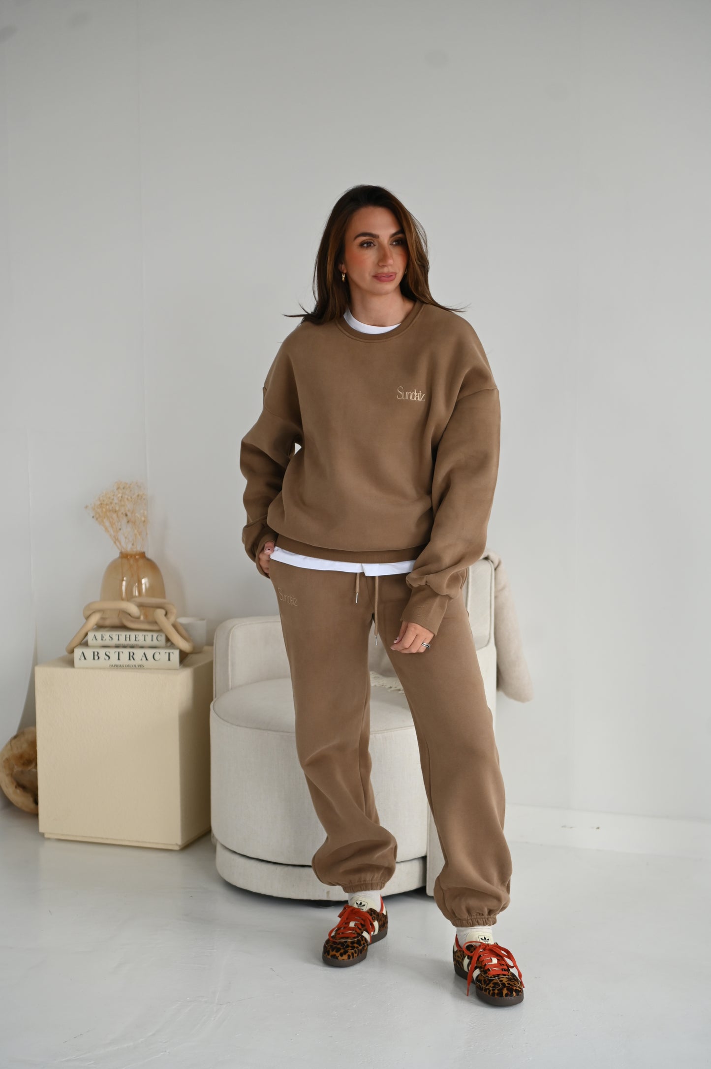 MOCHA sweatshirt
