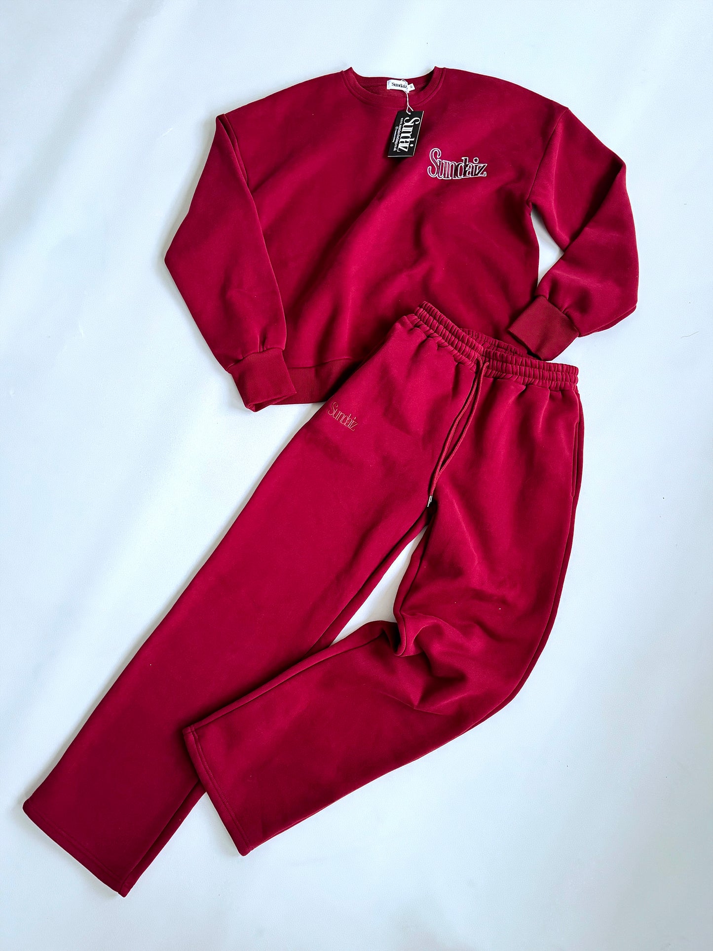 Fleece straight leg pants in Ruby