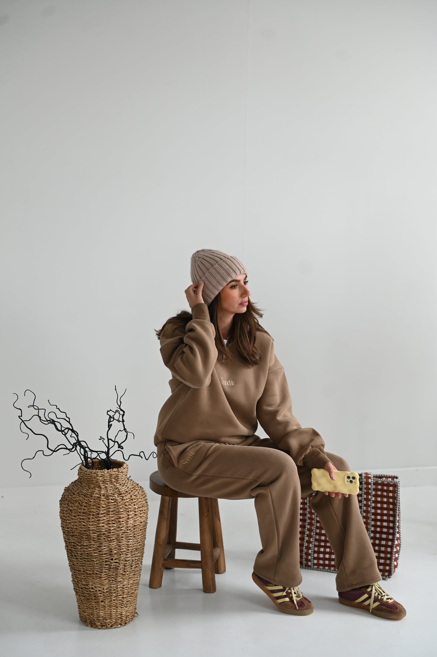 MOCHA Quarter zip.