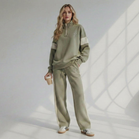 The ‘SZ’ Signature Quarter-Zip Fleece in Sage