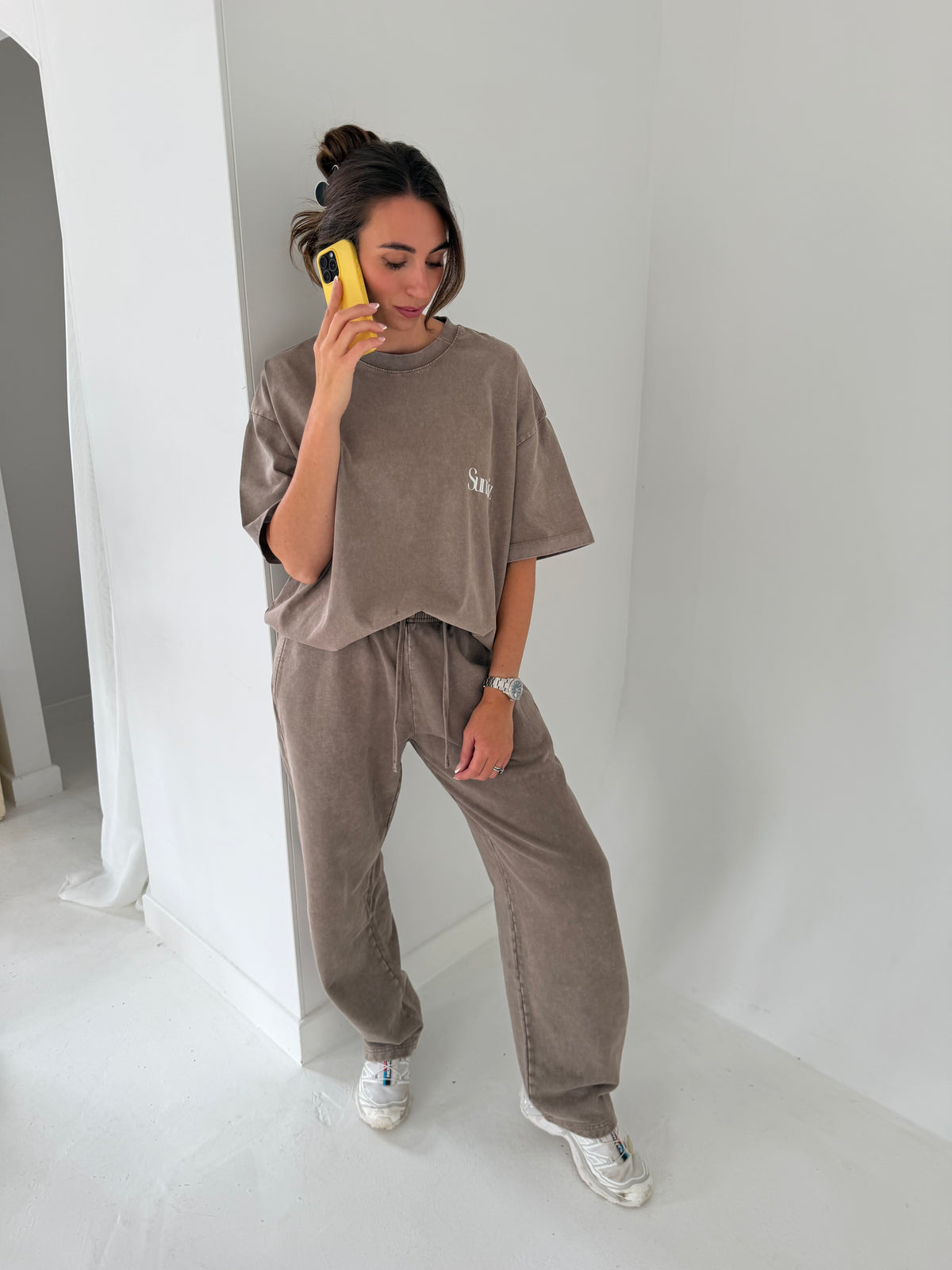 Acid Wash Barrel Leg Pants (Light Coffee)