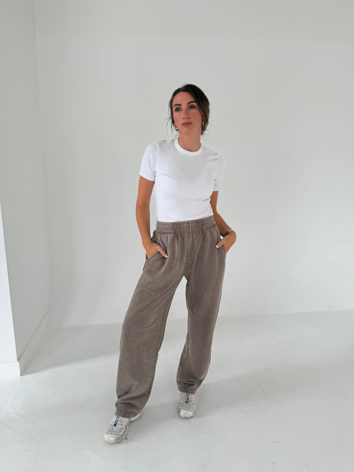 Acid Wash Barrel Leg Pants (Light Coffee)