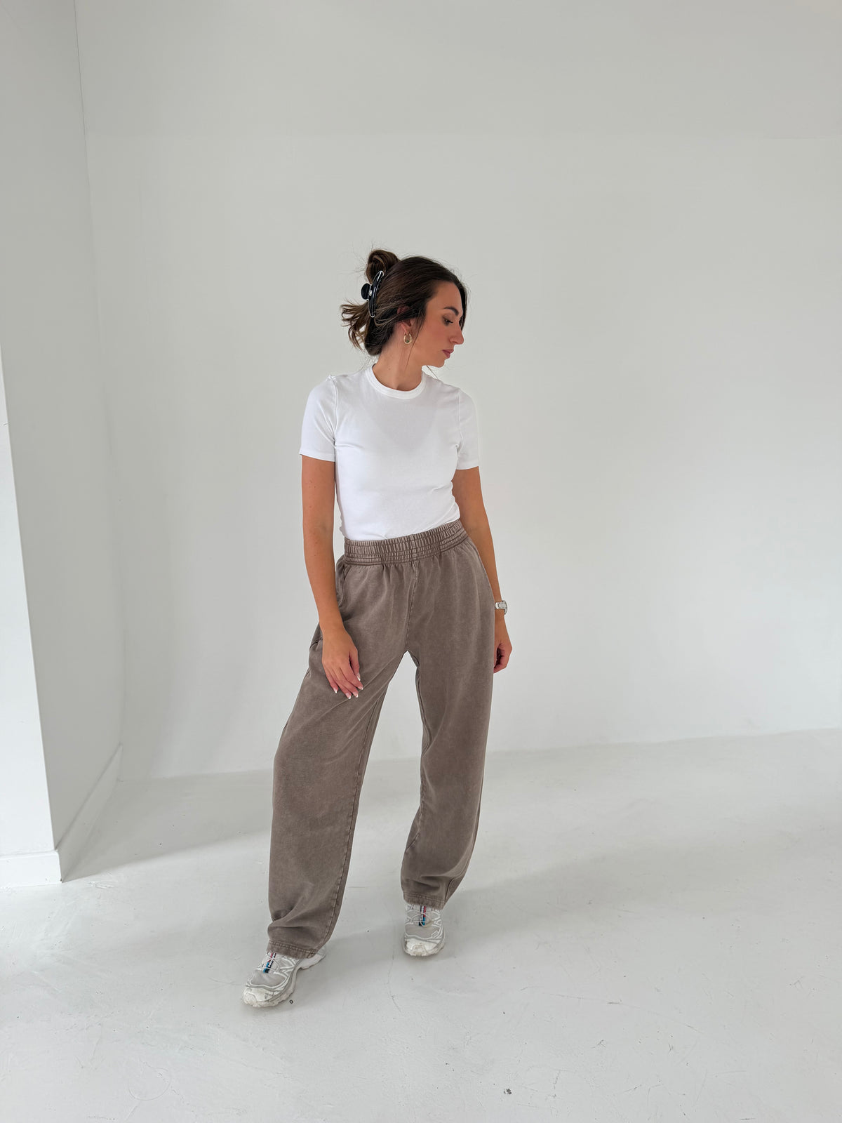 Acid Wash Barrel Leg Pants (Light Coffee)