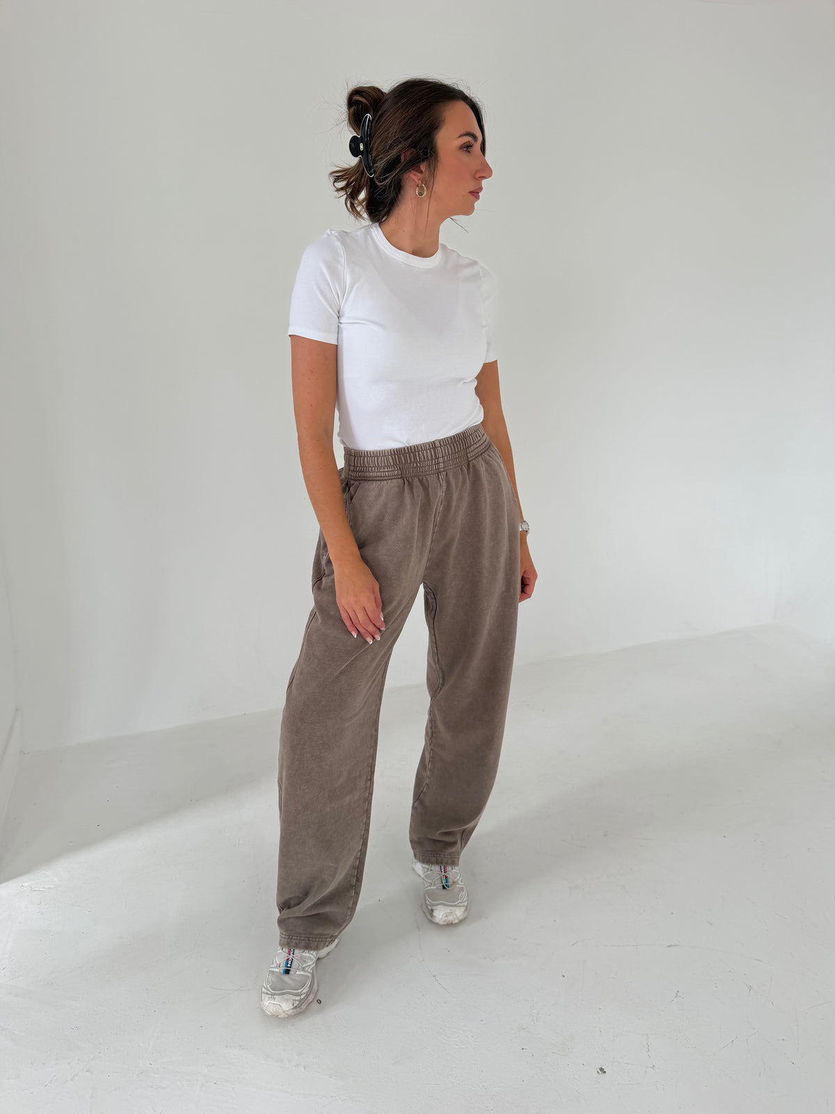 Acid Wash Barrel Leg Pants (Light Coffee)
