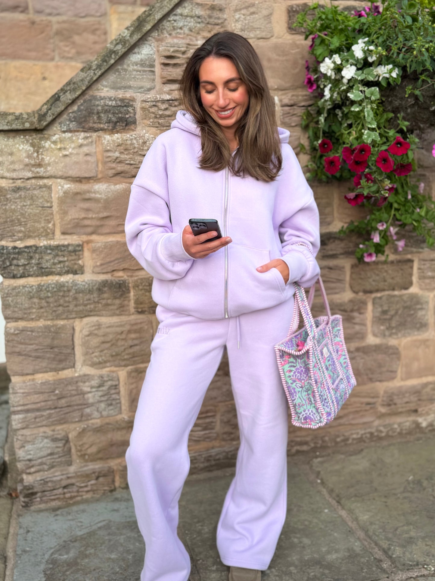 Fleece straight leg pants in Lilac